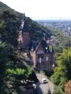 Autre maison de maître juste en dessous du château