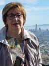 La Tour Salesforce derrière Françoise